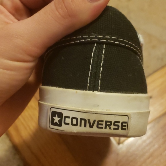 Converse - Picture 2 of 3